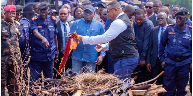 RDC : Jacquemain Shabani appelle à l&rsquo;implication de tous dans la lutte contre la prolifération des armes