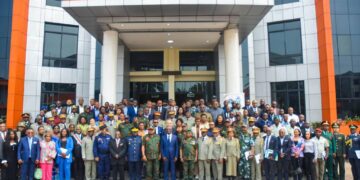 Défense nationale : Guy Kabombo a lancé le premier colloque international sur les défis sécuritaires en Afrique centrale et dans la région des Grands Lacs