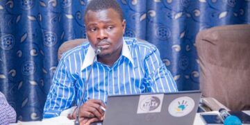 Tshopo : « Un cabinet inutilement éléphantesque et asphyxiant, pour une province en panne de mobilisation des recettes, confrontée aux multiples défis pressants », l&rsquo;ONG AJDDH tacle le gouverneur Paulin Lendongolia