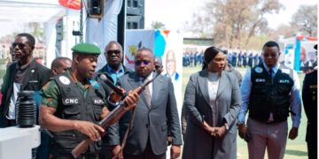 Kolwezi : Jacquemain Shabani lance le marquage des armes des forces de défense et de sécurité, ainsi que des civils