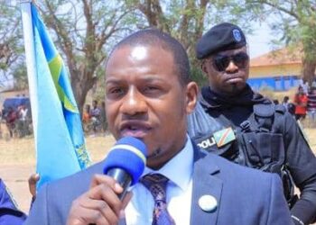 Haut-Katanga : Héritier Kyungu, ancien ministre provincial de l’Intérieur, attaqué par des jeunes lésés de l’UNAFEC