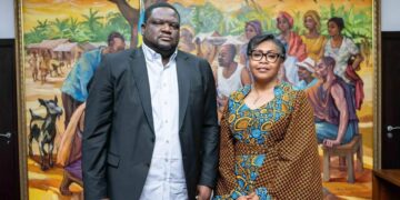 Kasaï-Oriental : expropriation des parcelles au quartier de la plaine, le président de l&rsquo;Assemblée provinciale sollicite des fonds supplémentaires en faveur des familles déguerpies auprès de la première ministre