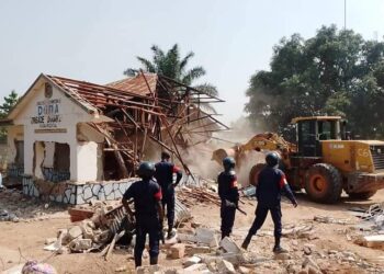 Mbujimayi: démolition des maisons au quartier de la plaine, le député Hilaire Ntendayi à l&rsquo;initiative d&rsquo;une mission d&rsquo;enquête parlementaire