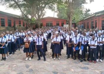 Mbujimayi: 4 élèves du collège Saint Léon restent introuvables, après l’incident de Tshiala