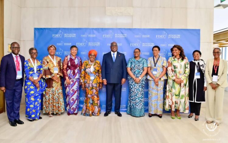 RDC : Félix Tshisekedi assiste à la première conférence des femmes d&rsquo;exception du Congo