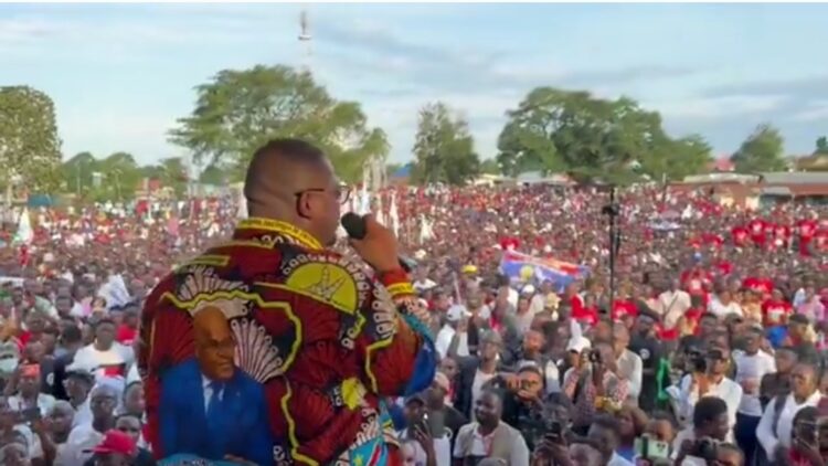 Mbujimayi : Doudou Fwamba cartonne et mobilise pour l&rsquo;accueil du Président Tshisekedi