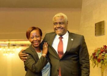 RDC – UA : le gouvernement congolais proteste contre les propos ambigus de Moussa Faki au sujet de la rébellion pro rwandaise du M23