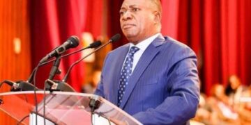 Kasaï-oriental : Dossier 3 millions de dollars, le sénateur Ngoyi Kasanji contredit le gouverneur Kapo et exige des preuves 