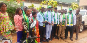 Kasaï-Oriental : toutes les structures du parti consultées et réarmées moralement, la délégation du CNC dépêchée par Pius Muabilu met le cap sur Mwene-ditu 