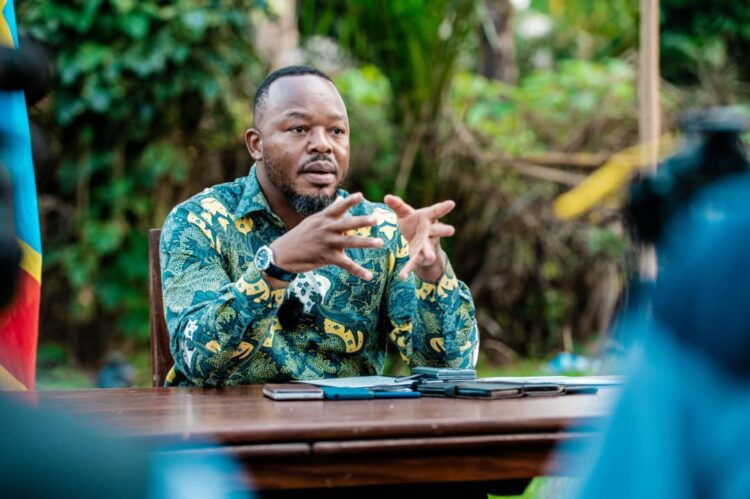 RDC – Guerre du M23 : Au moins 500$ de prime pour chaque militaire déployé au front, Tobie Kayumbi s&rsquo;engage à porter ce plaidoyer auprès du gouvernement