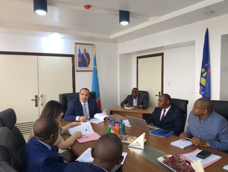 Kasaï-Oriental: desserte en électricité et traitement des travailleurs de la SACIM, la solution du gouvernement provincial adoptée