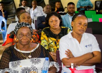 ESU : L’université Officielle de Mbujimayi clôture la campagne de levée de fonds en faveur des femmes de Katanda