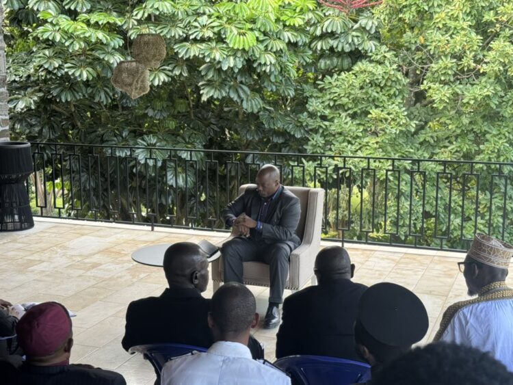 Goma : première apparition publique de Kabila, l&rsquo;ex chef de l&rsquo;État consulte les couches sociales de la population