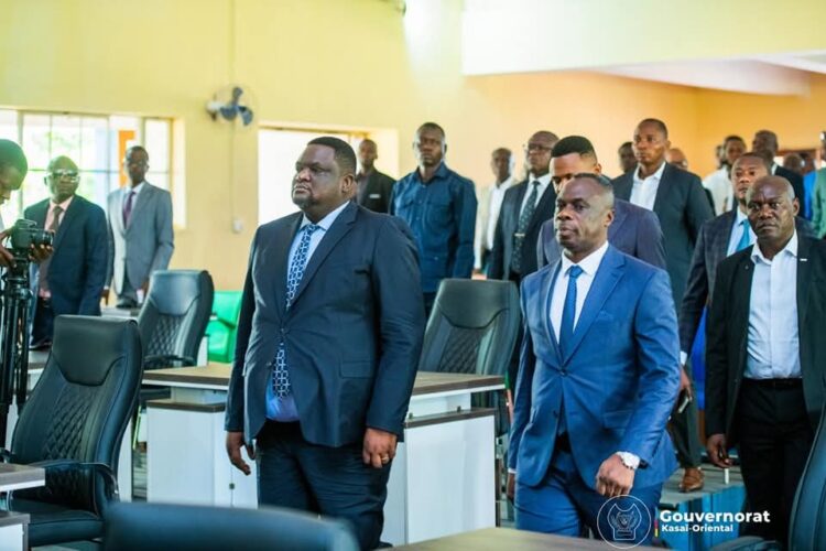 Kasaï-Oriental : dossier 3 millions de dollars, l&rsquo;assemblée provinciale vote pour la mise en accusation du gouverneur Mbwebwa Kapo