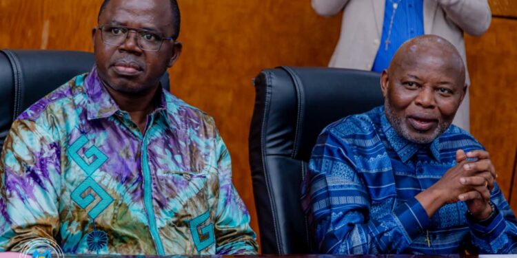 RDC : L&rsquo;Assemblée nationale va examiner les pétitions contre des membres de son Bureau (VP Tshilumbayi)