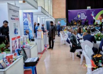 ESU-RSI : La ministre Marie Thérèse Sombo clôture Le forum du génie scientifique congolais