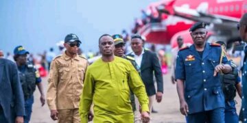 Kasaï-Oriental : Retour en fanfare du Gouverneur Jean-Paul Mbwebwa après sa réhabilitation par la Cour constitutionnelle