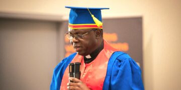 Université officielle de Mbujimayi : le Recteur Cibaka lance l’offensive contre les réseaux de tricherie, corruption et favoritisme en médecine