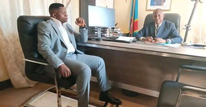 Mbujimayi : Frank Ntita obtient des assurances du gouvernement provincial sur la crise d’eau et d’électricité