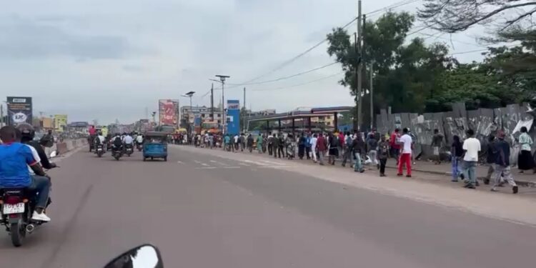 Kinshasa : grève des transporteurs, la circulation fortement perturbée dans la capitale