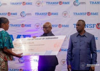 Kasaï-oriental : Projet Transforme, les Femmes micro entrepreneures reçoivent des subventions pour leur autonomisation économique