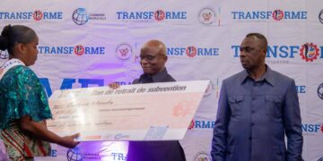 Kasaï-oriental : Projet Transforme, les Femmes micro entrepreneures reçoivent des subventions pour leur autonomisation économique