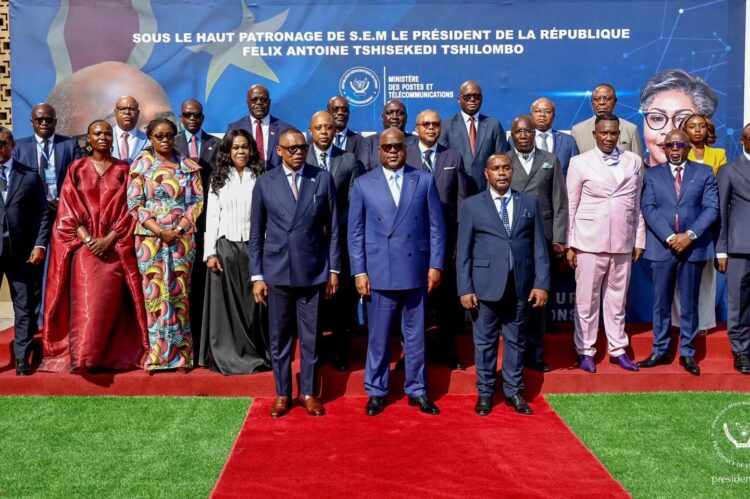 Postes  et télécommunications: Félix Tshisekedi lance les états généraux et appelle à élaborer une feuille de route opérationnelle pour relancer le secteur