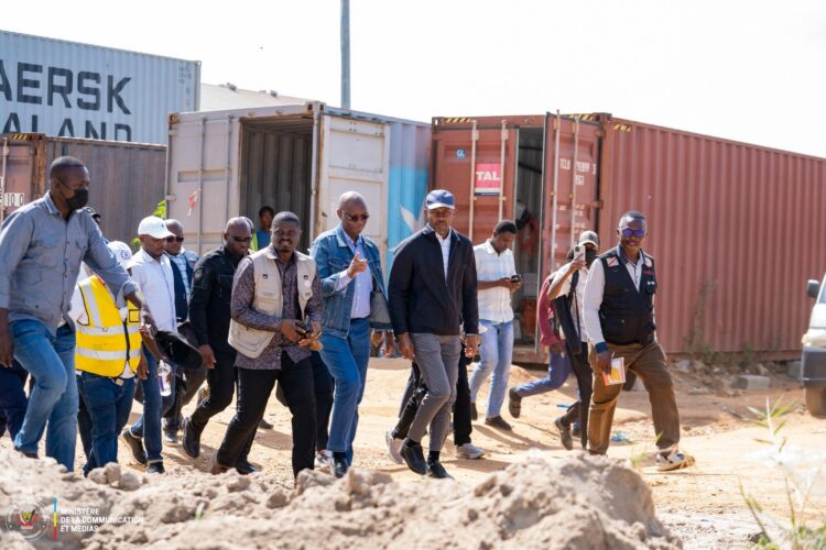 RDC – lutte contre Ebola : Roger Kamba et Patrick Muyaya à Bunia pour renforcer le dispositif  de riposte