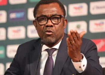 Élections à la FECOFA – Véron Mosengo dévoile son programme et tacle ses détracteurs : « ceux qui m&rsquo;attaquent ont peur de la gouvernance »
