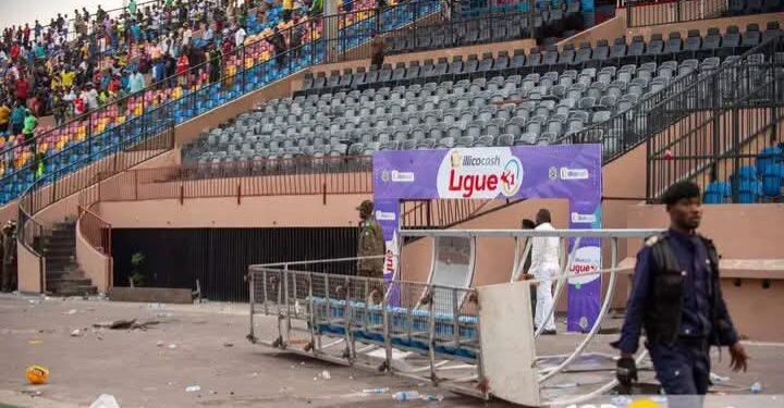 Linafoot – playoffs : scènes de violence lors du choc Vclub – Les Aigles, plusieurs blessés et une enquête annoncée