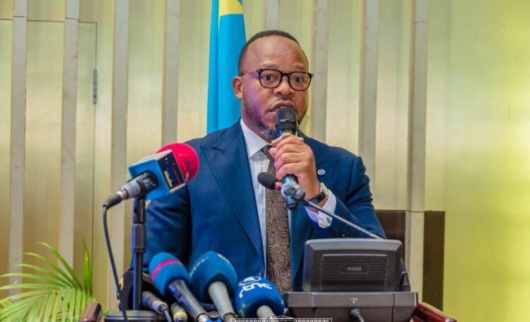 Code de la route en RDC : Tobie Kayumbi présente une réforme ambitieuse pour plus de sécurité et de fluidité