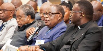 ESU : « Il faut adapter ses connaissances aux réalités et aux intérêts du pays », Professeur Isidore Ndaywel au premier Congrès d’études congolaises