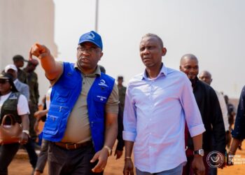 Haut-Lomami : John Banza Lunda s’assure de l’état des infrastructures publiques avant l’arrivée du président Félix Tshisekedi