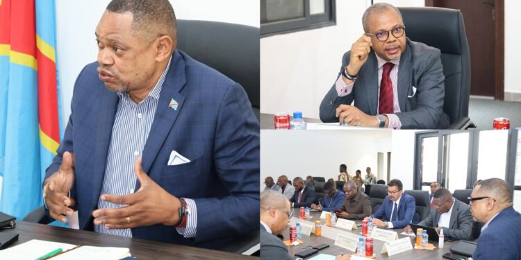 Qualité des services télécoms : José Mpanda hausse le ton et exige des solutions auprès des opérateurs