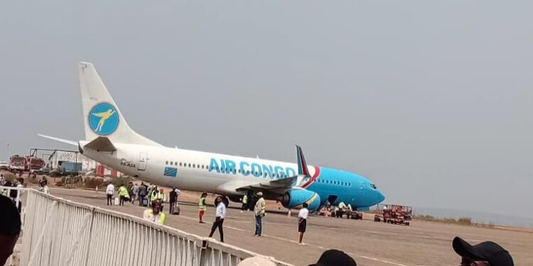 Mbujimayi : un incident technique perturbe un vol Air Congo à destination de Kinshasa