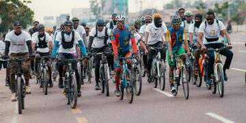 « PEDALES POUR LA PAIX » : arrivé à Brazzaville, Miguel Masaisai reprend son périple vers Rabat